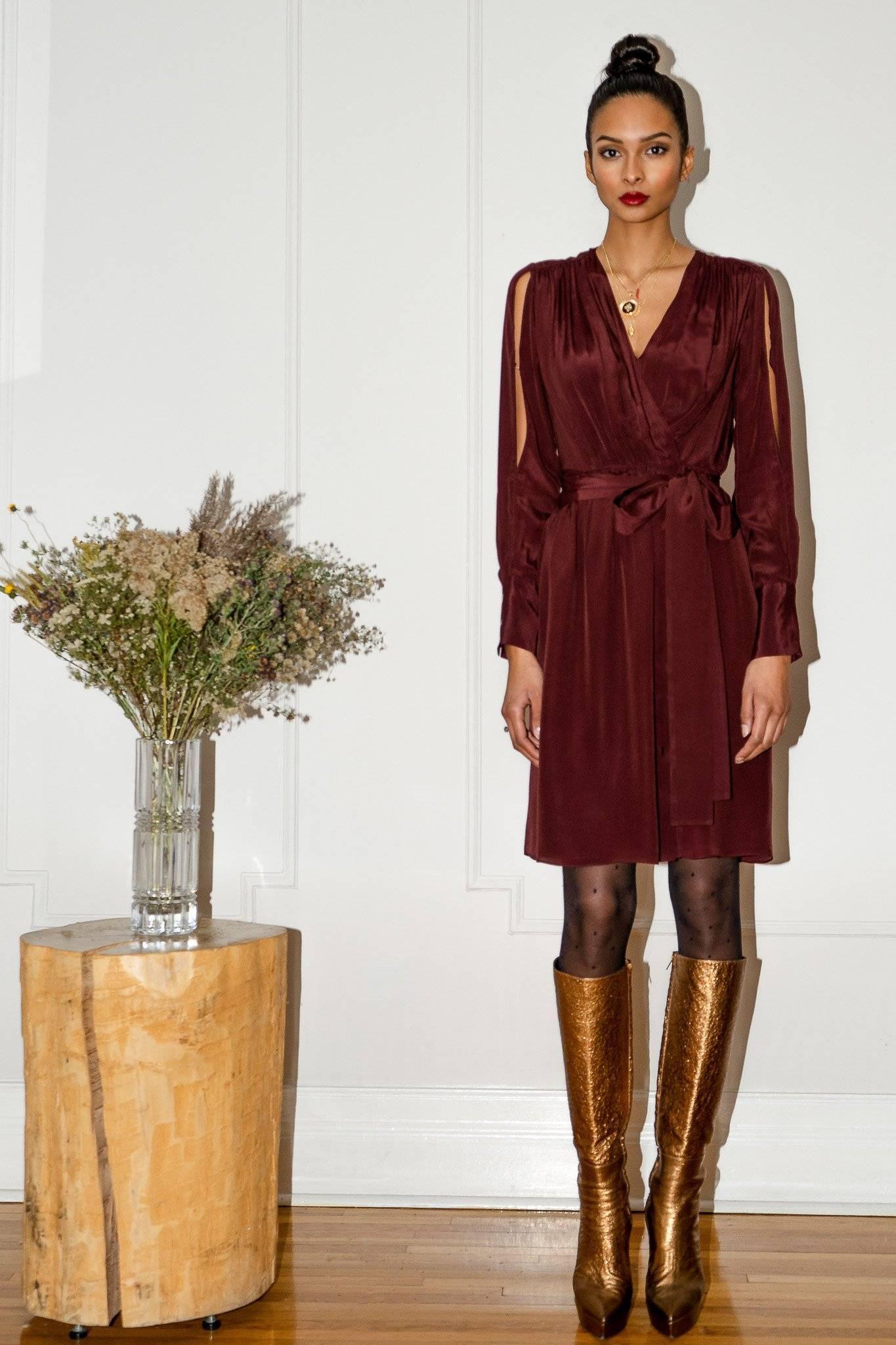 BEATRICE MODEL 17 - BORDEAUX - Room 502