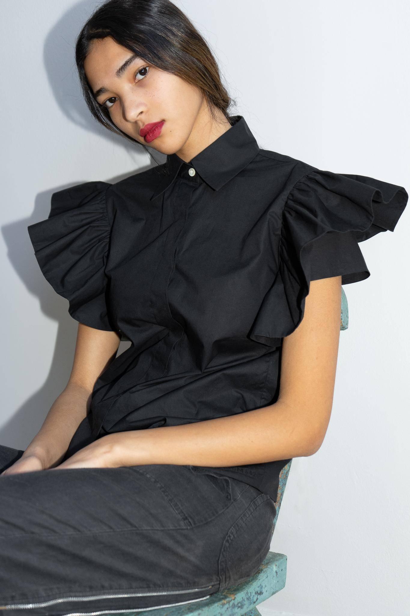 COUTURE RUFFLE BLOUSE - TINA - BLACK - Room 502
