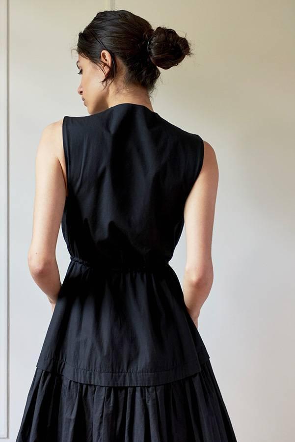 DRAWSTRING DRESS MODEL 1 VERONICA BLACK - Room 502