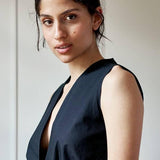 DRAWSTRING DRESS MODEL 1 VERONICA BLACK - Room 502