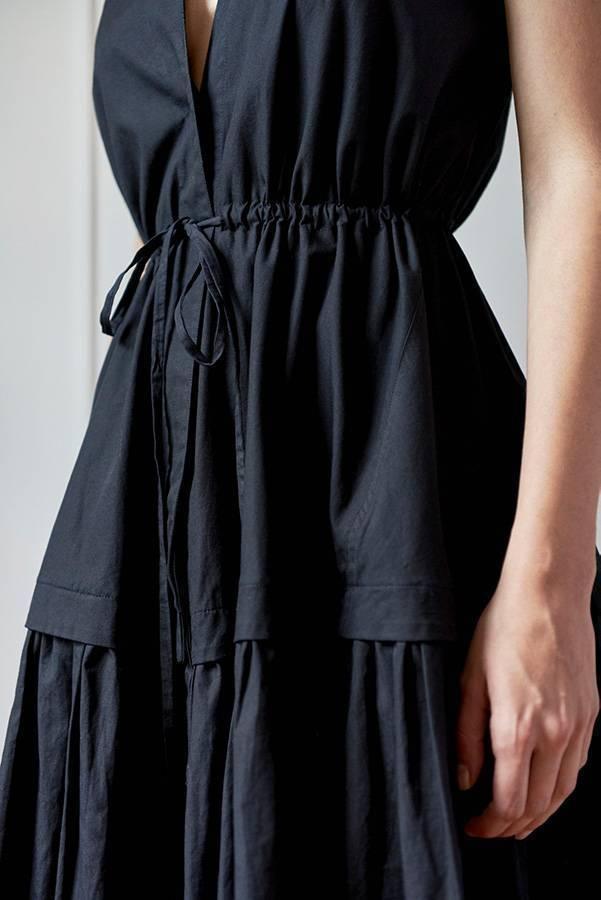 DRAWSTRING DRESS MODEL 1 VERONICA BLACK - Room 502