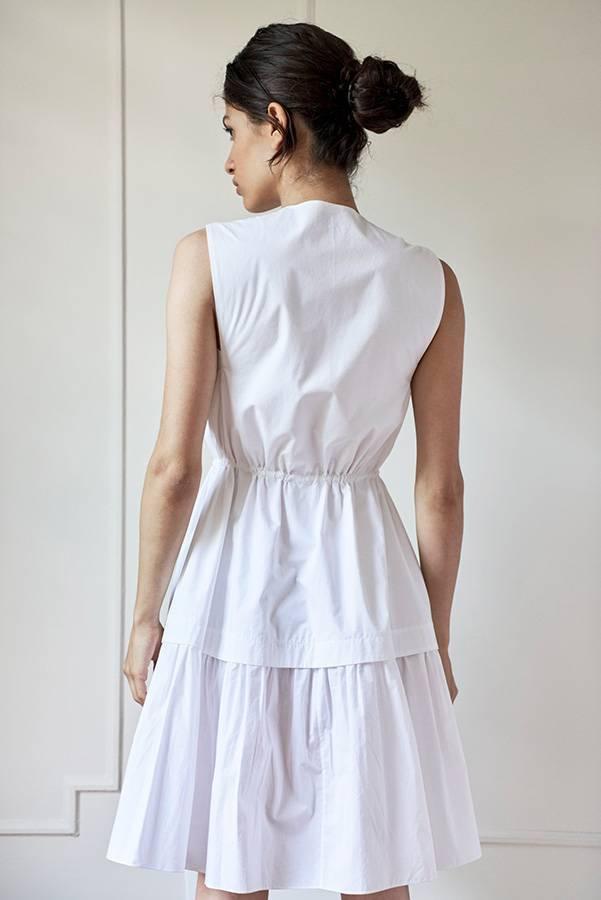 DRAWSTRING DRESS MODEL 1 VERONICA WHITE - Room 502