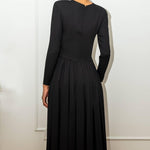 MODEL 18 - ORANE - BLACK DRESS - Room 502