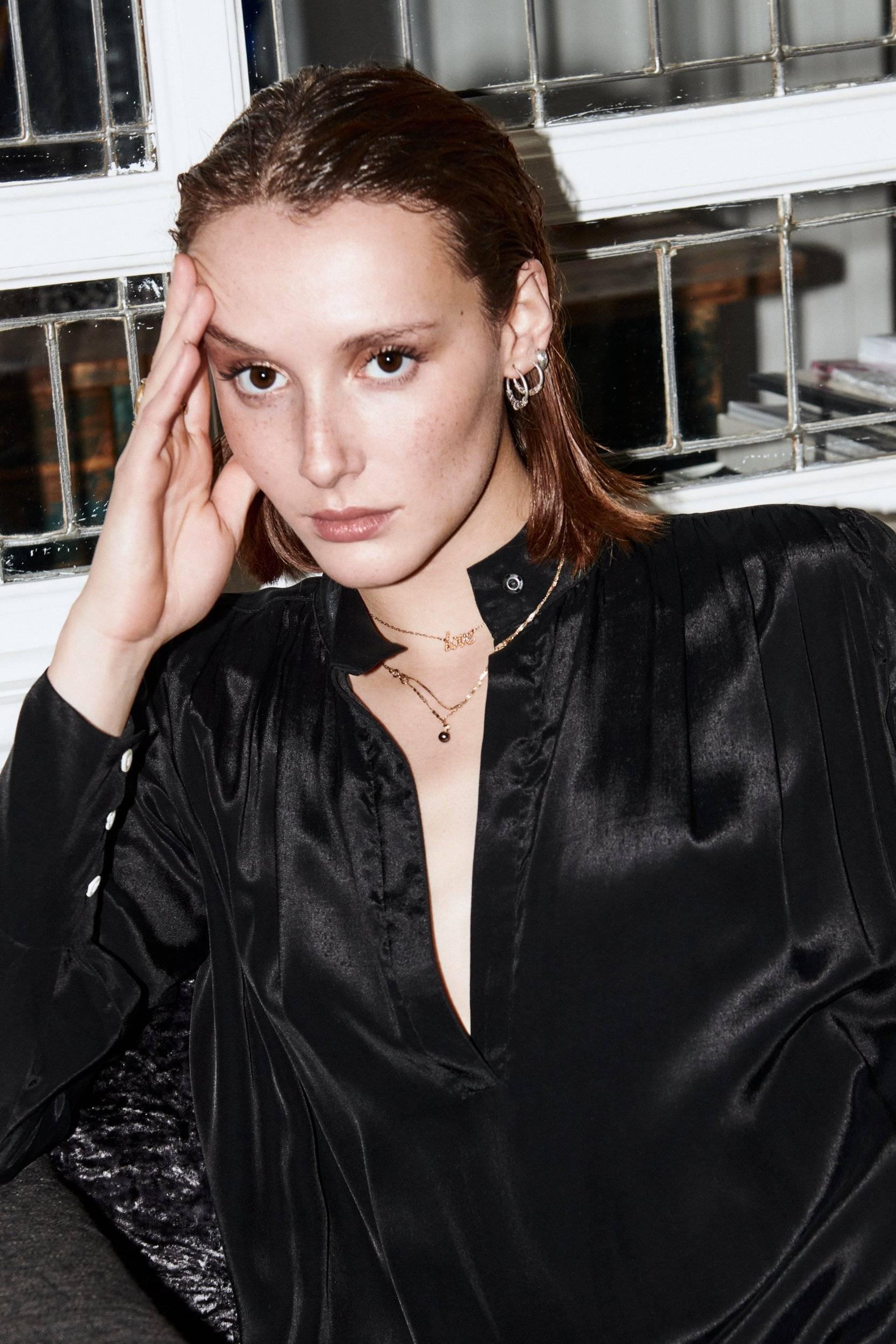 PAULA BLOUSE MODEL 14 BLACK - Room 502