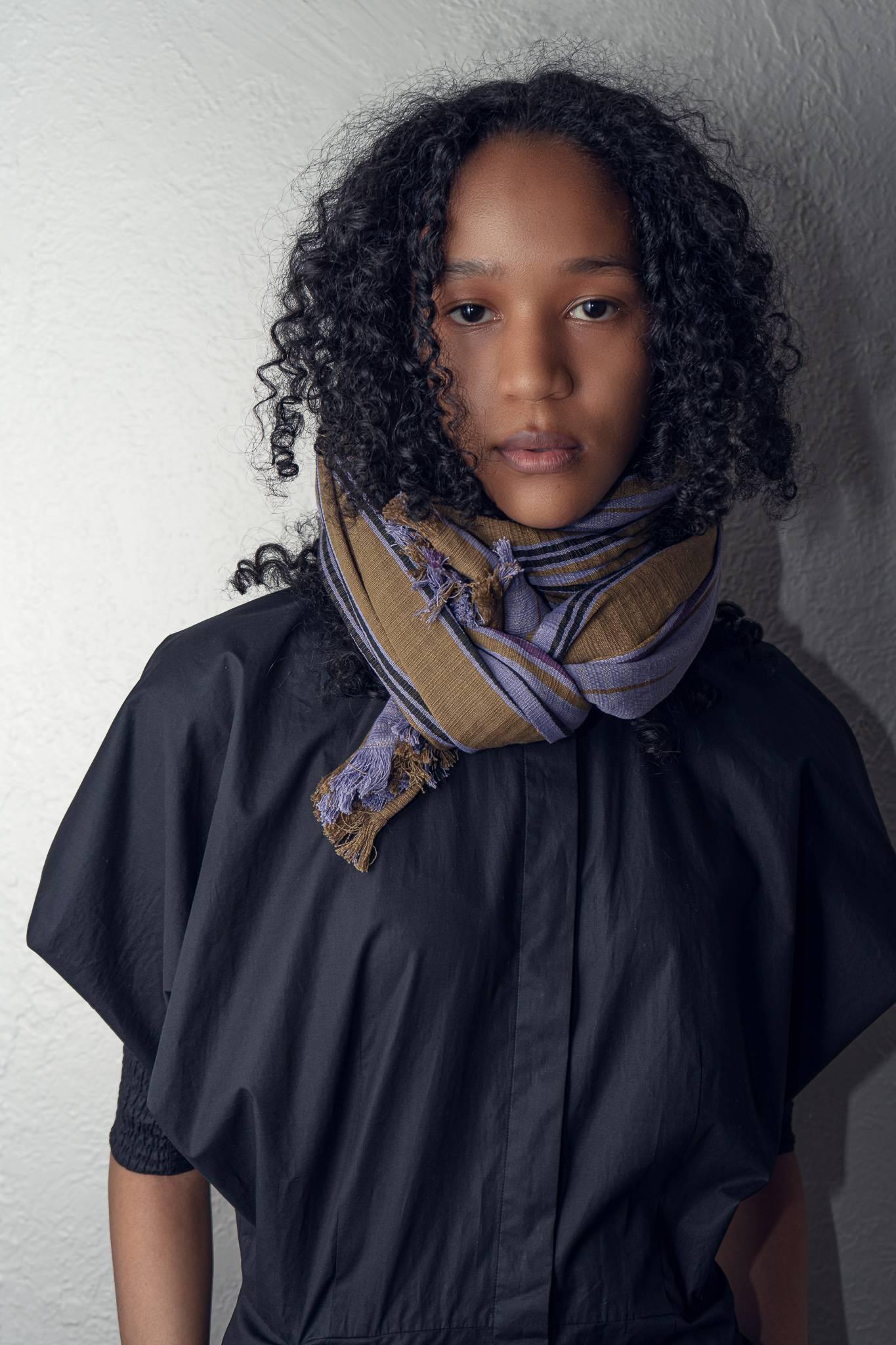 THE TRAVEL SCARF HAND | WOVEN COTTON | MODEL A | PURPLE - Room 502