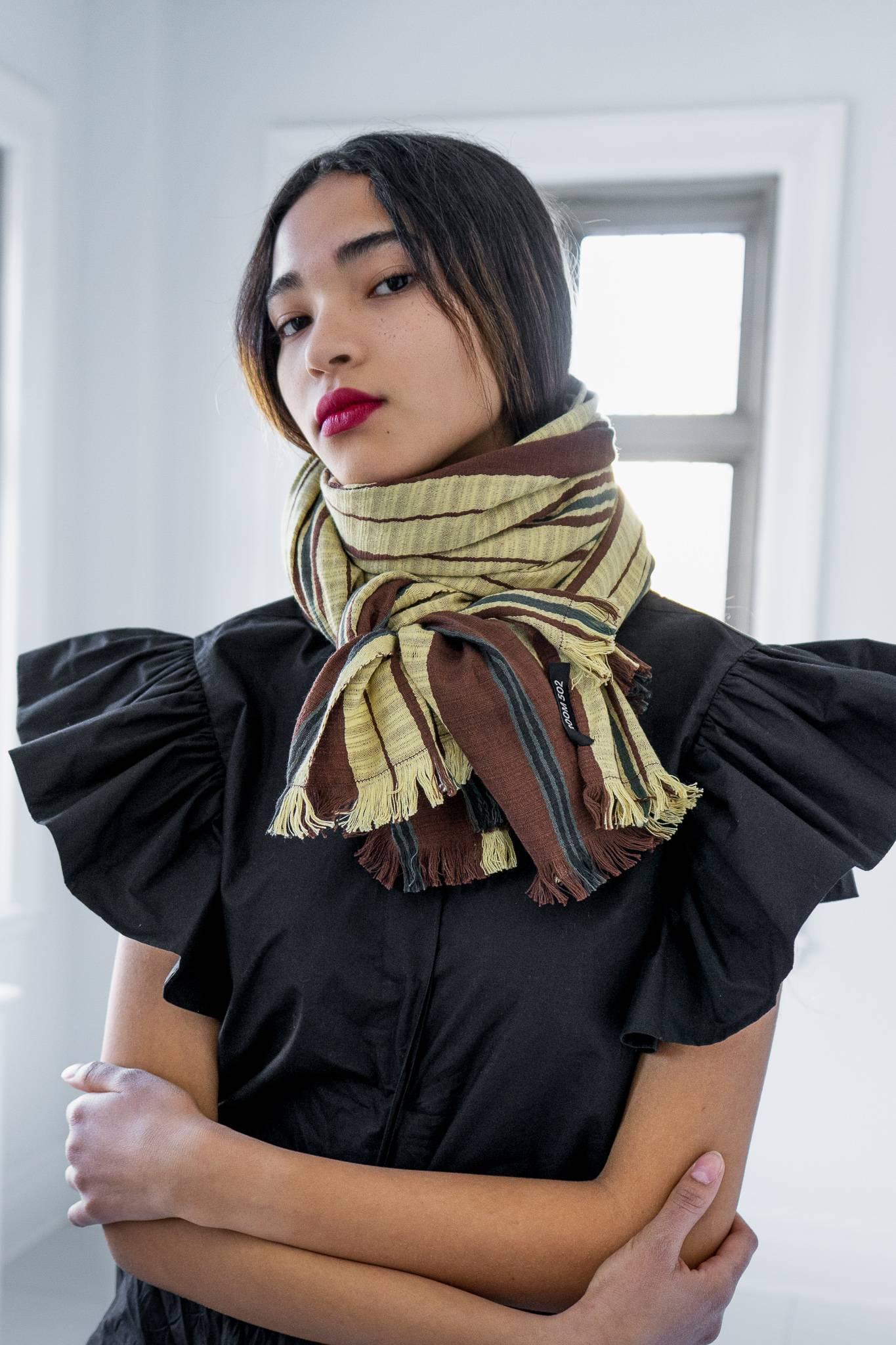 THE TRAVEL SCARF | HAND WOVEN COTTON | MODEL B | VANILLA - Room 502