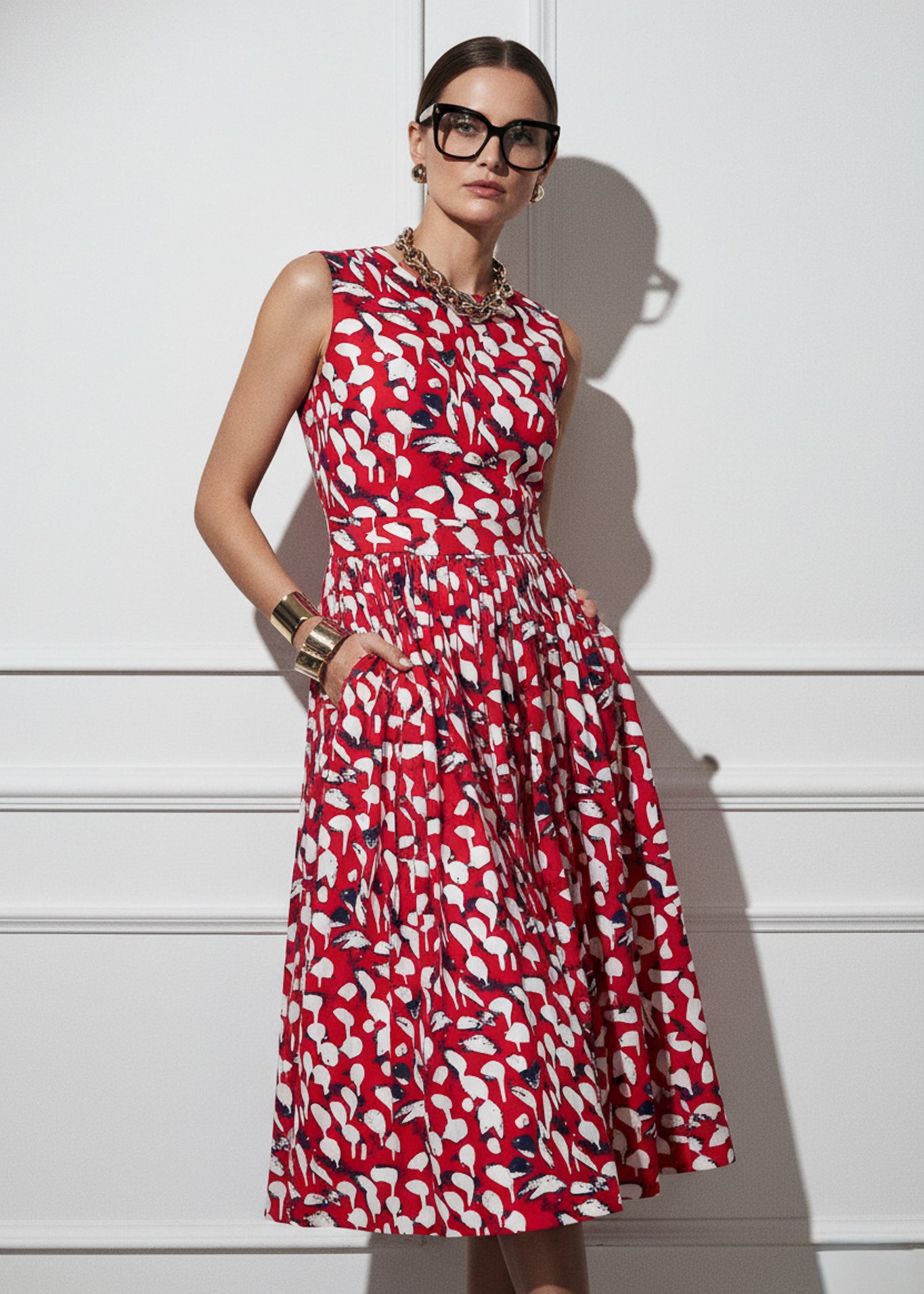 Woman wearing a Cotton Sleeveless Red print dress by Room 502
