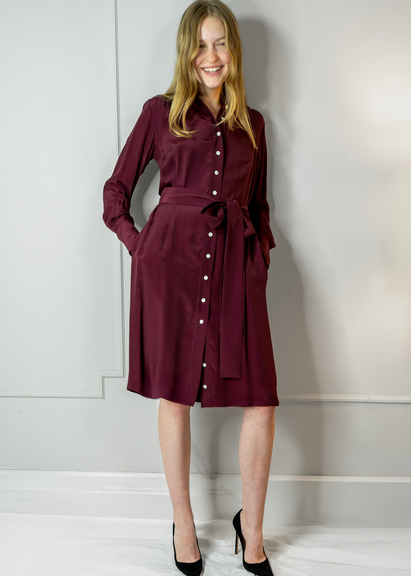 Charlotte shirtdress bordeaux A-line silhouette classic collar button-front