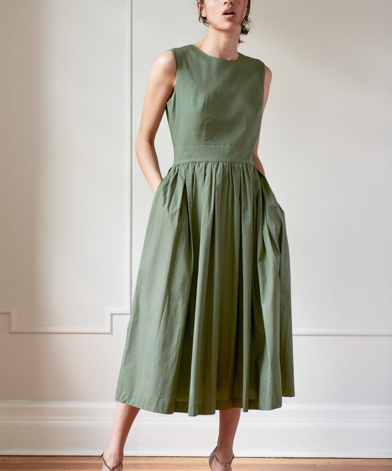 ANNA DRESS MODEL 5 - KHAKI GREEN - Room 502