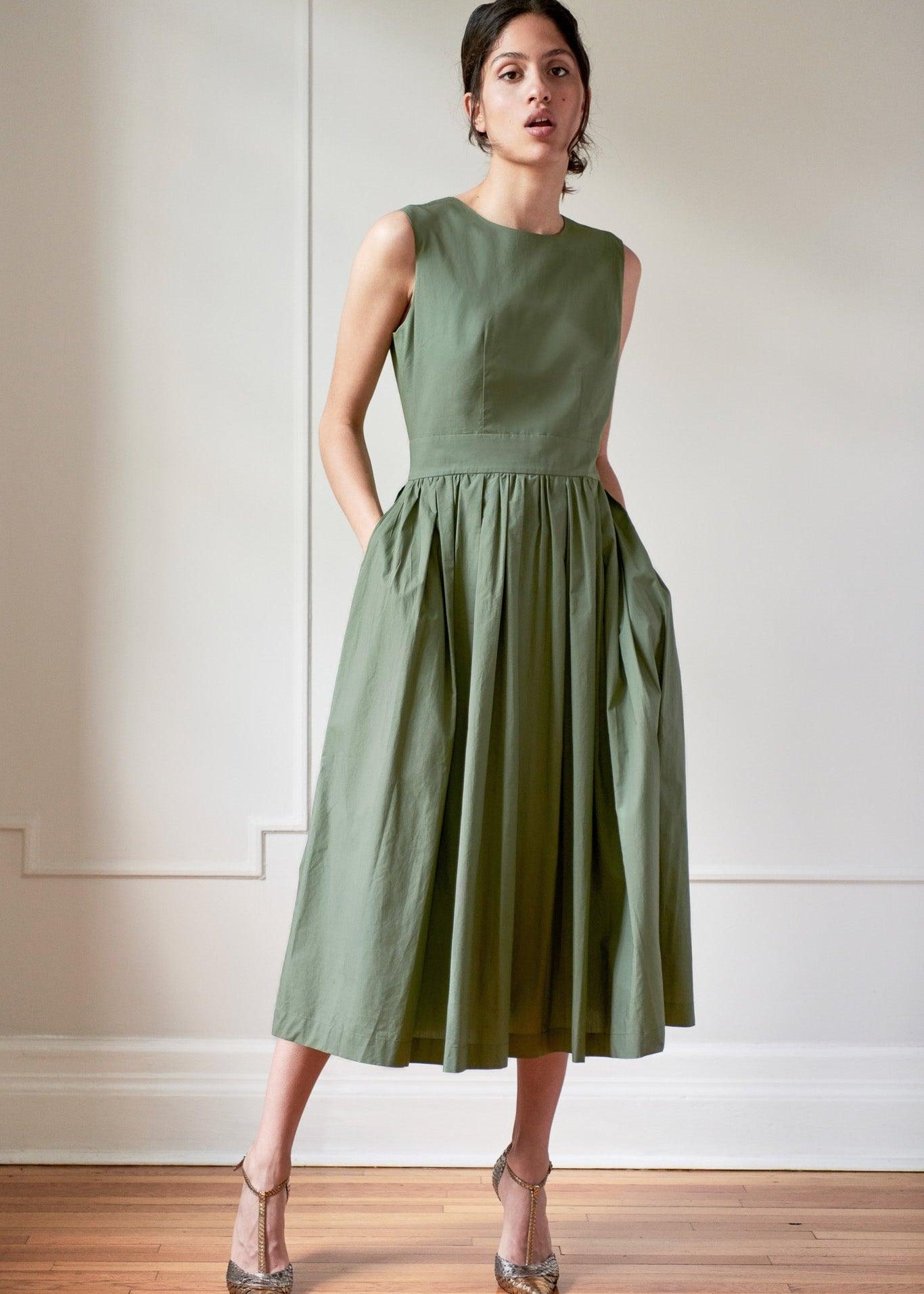 ANNA DRESS MODEL 5 - KHAKI GREEN - Room 502