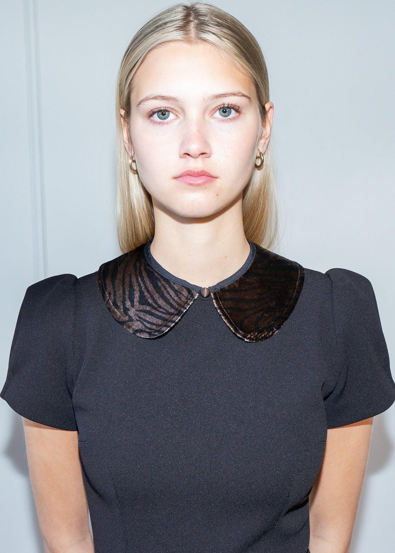 COLETTE DETACHABLE COLLAR | VELVET ZEBRA - Room 502