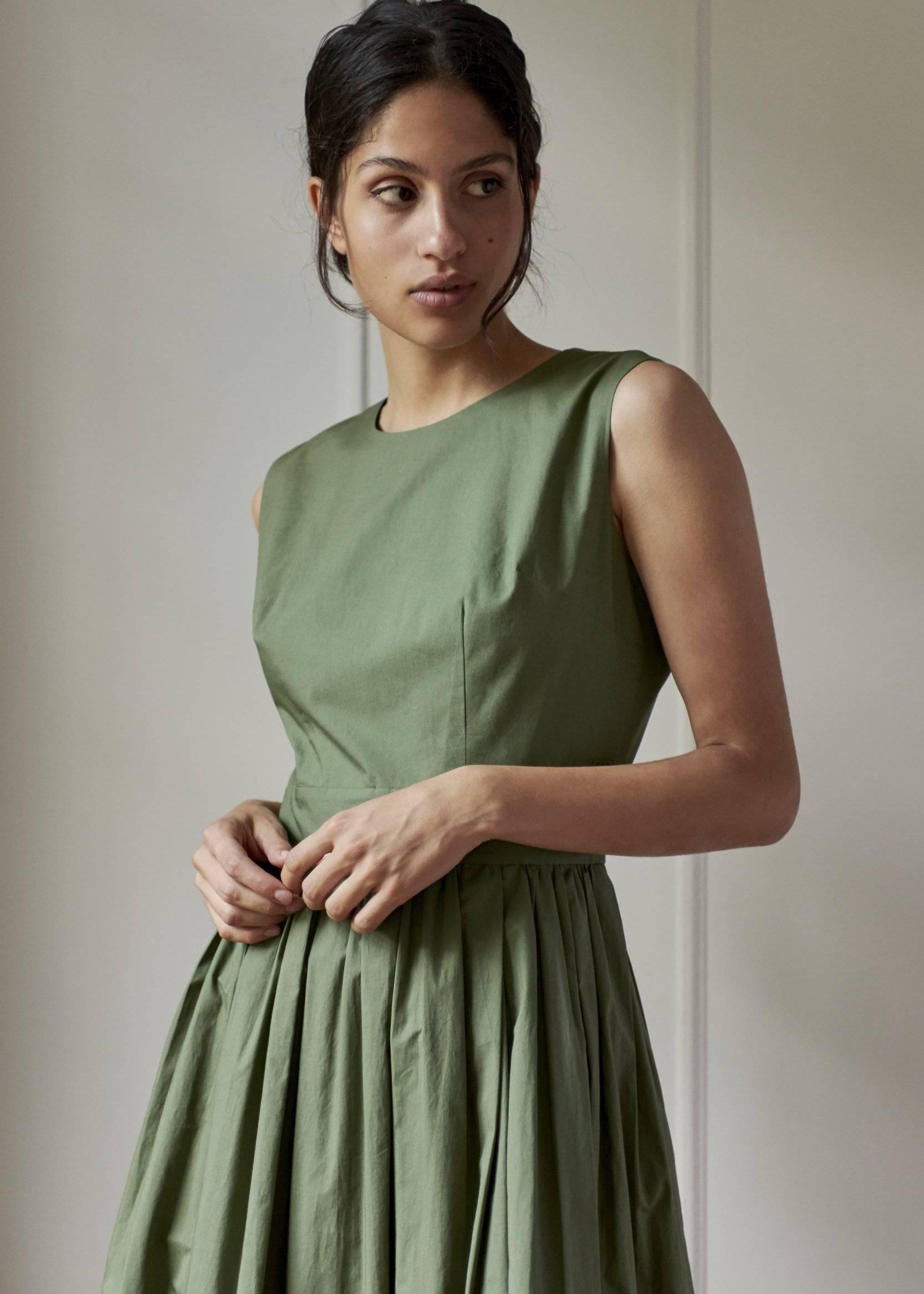 ANNA DRESS MODEL 5 - KHAKI GREEN - Room 502