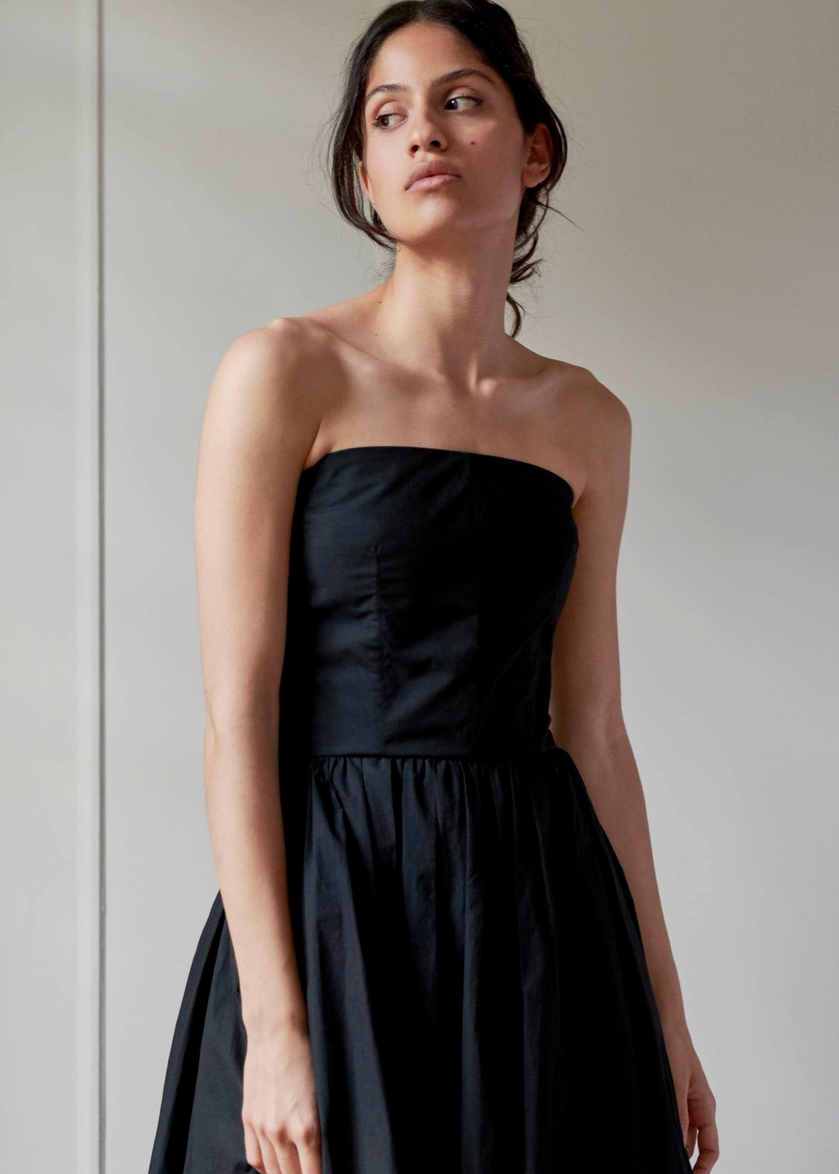 COTTON STRAPLESS DRESS MODEL 3 - RULA - BLACK - Room 502