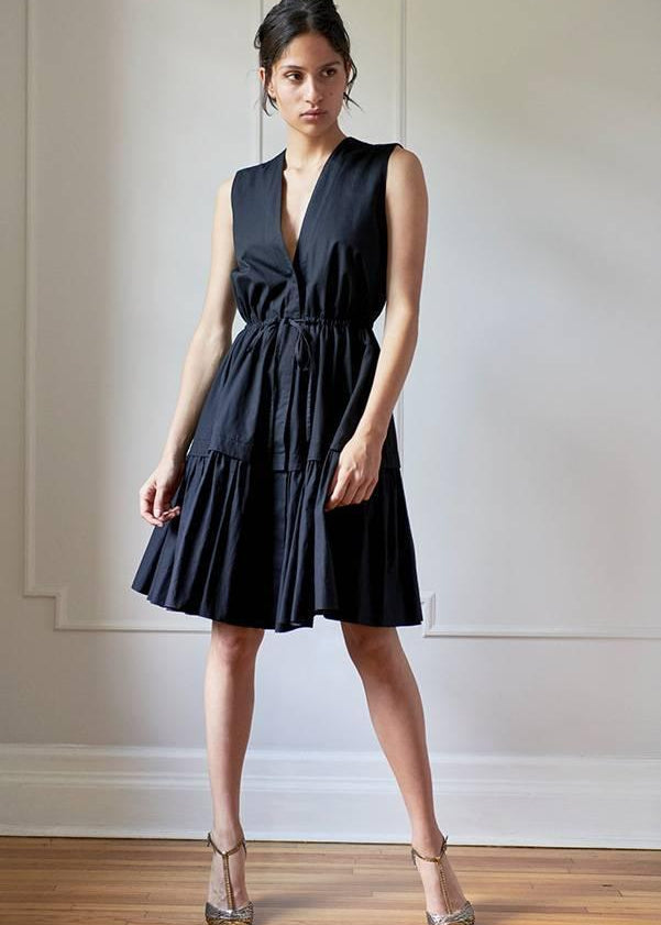 DRAWSTRING DRESS MODEL 1 VERONICA BLACK - Room 502