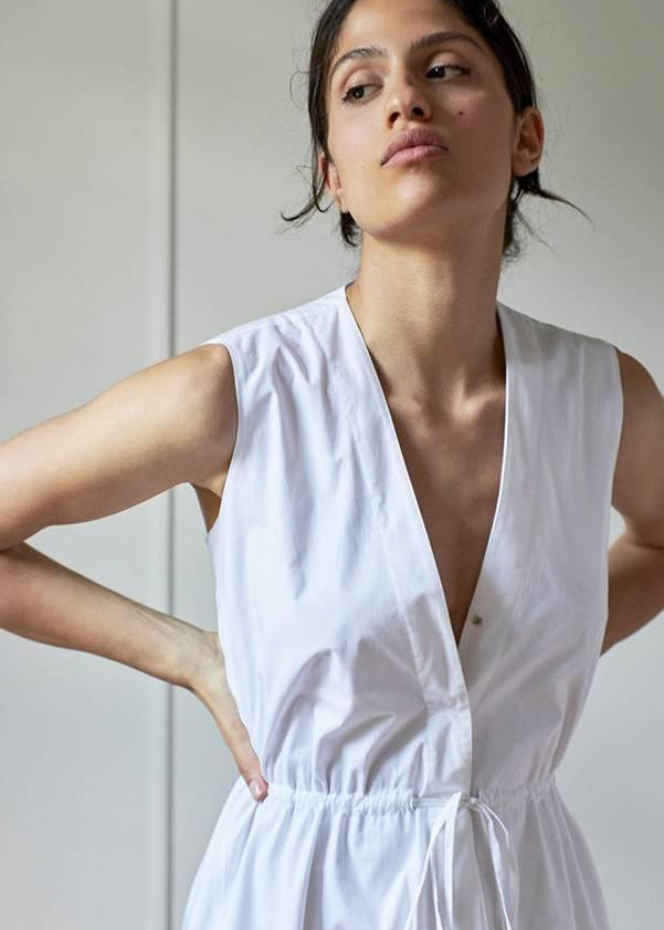 DRAWSTRING DRESS MODEL 1 VERONICA WHITE - Room 502