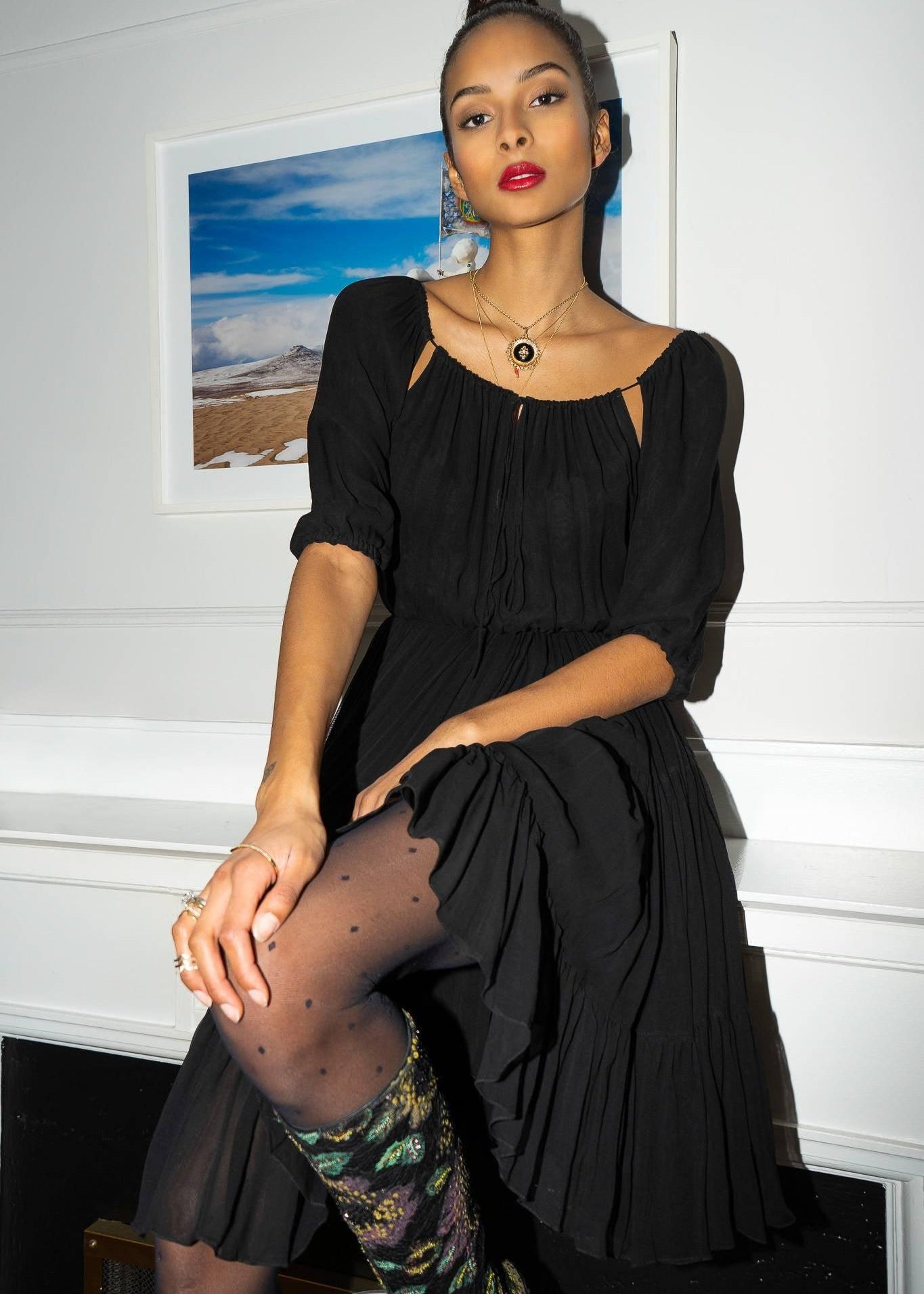 MICHELLE DRESS MODEL 19 - BLACK - Room 502