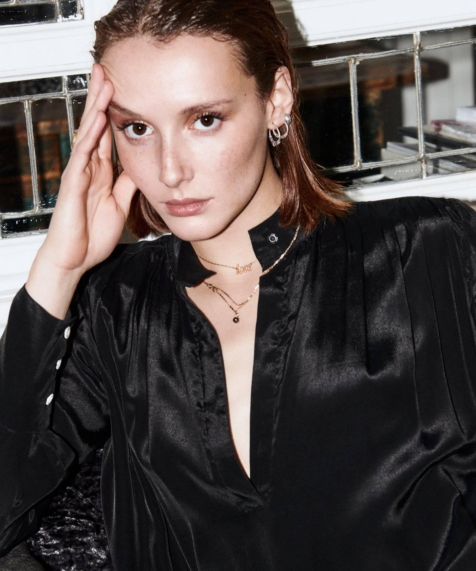 PAULA BLOUSE MODEL 14 BLACK - Room 502