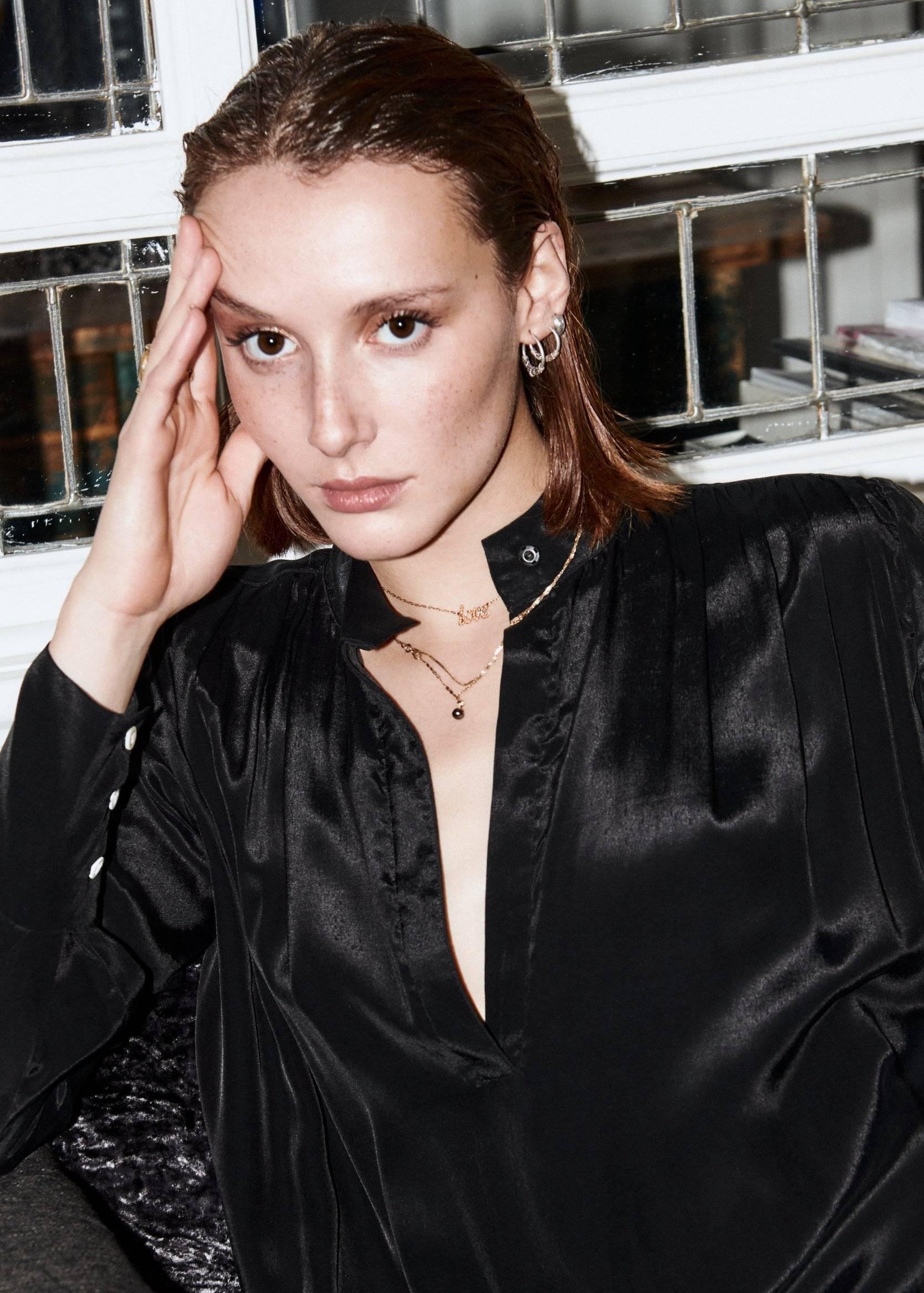 PAULA BLOUSE MODEL 14 BLACK - Room 502