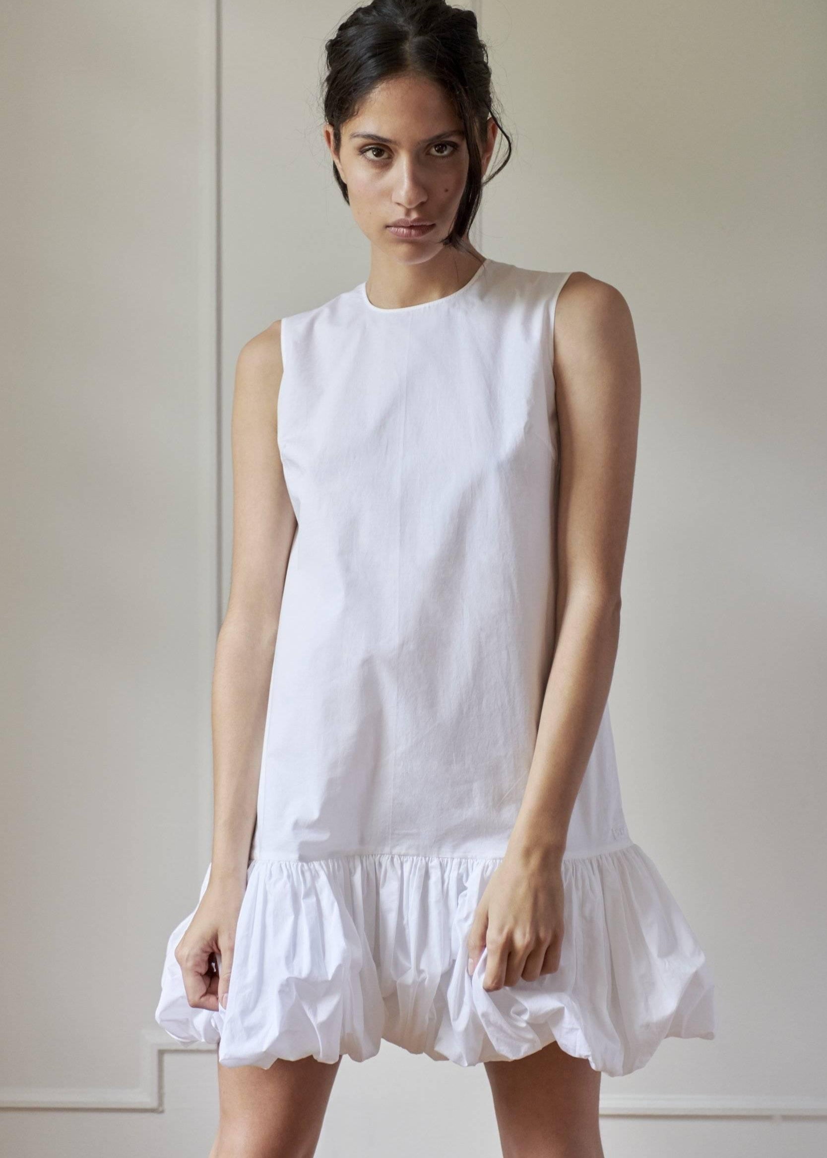 TRAPEZE DRESS - MODEL 4 - YARA - WHITE - Room 502